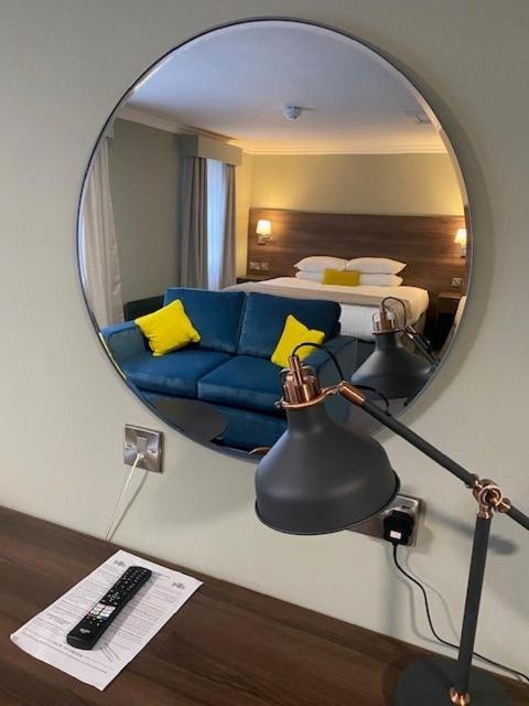 Beaufort Park Hotel 몰드 외부 사진
