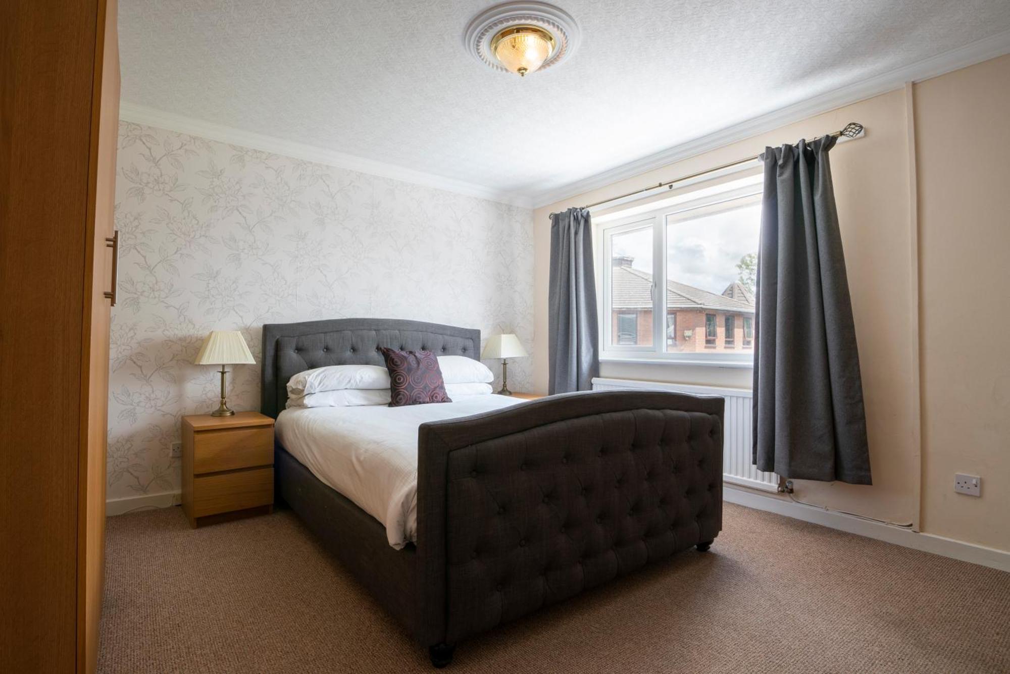 Beaufort Park Hotel 몰드 외부 사진