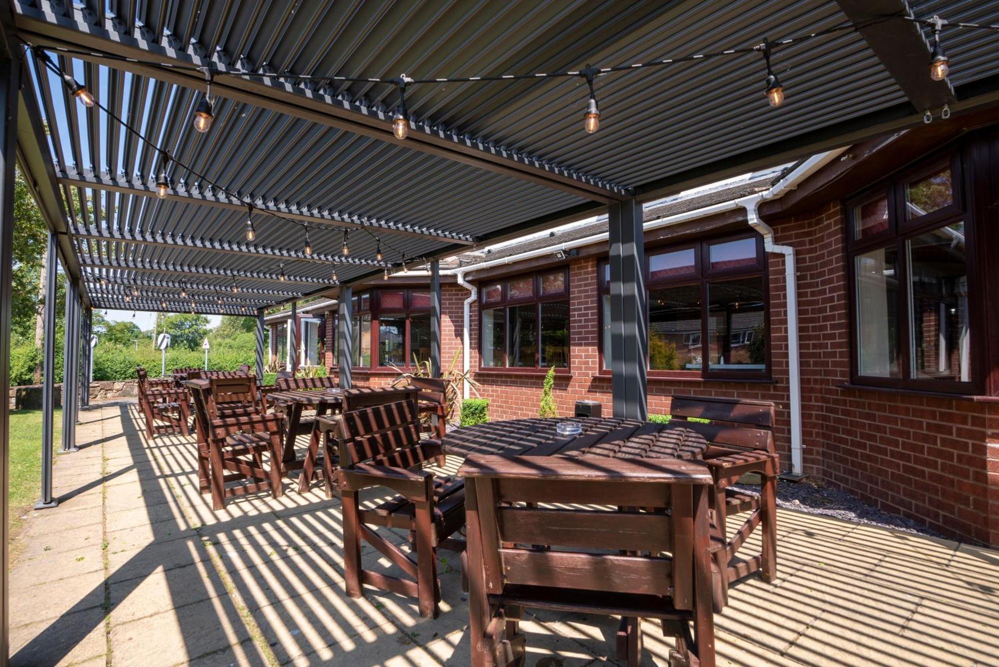 Beaufort Park Hotel 몰드 외부 사진