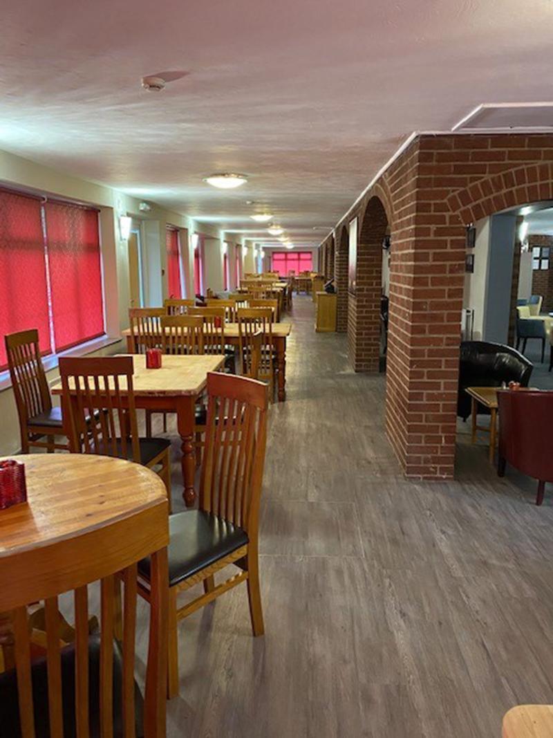 Beaufort Park Hotel 몰드 외부 사진